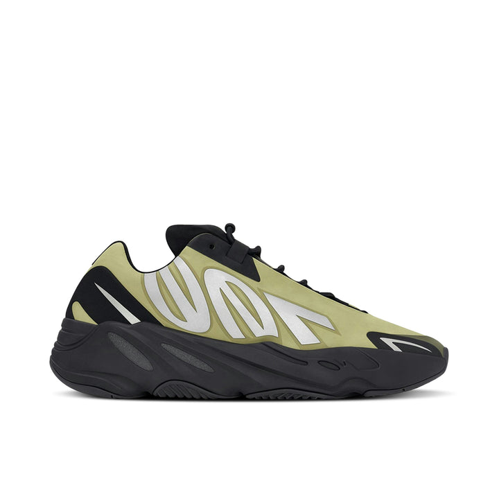 YEEZY BOOST 700 MNVN RESIN