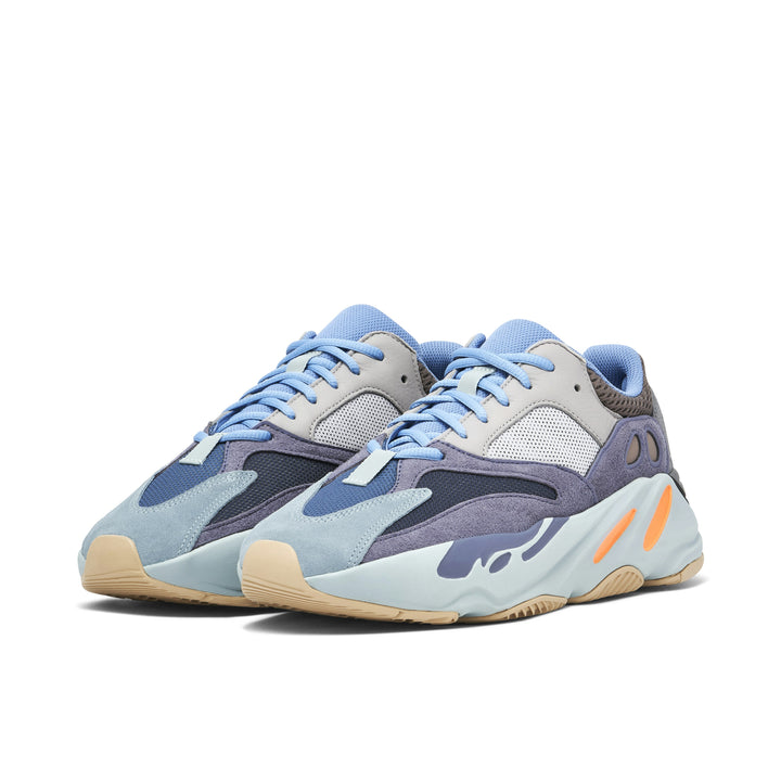 YEEZY BOOST 700 CARBON BLUE