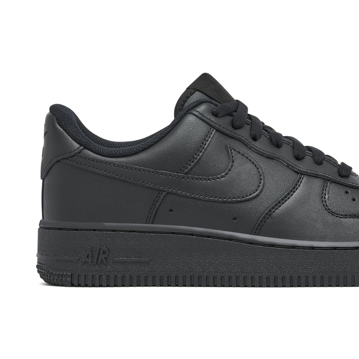 NIKE AIR FORCE 1 LOW BLACK WOMENS