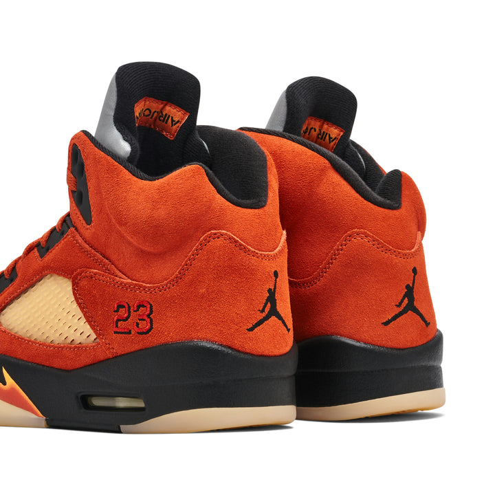 AIR JORDAN 5 RETRO DUNK ON MARS WOMENS