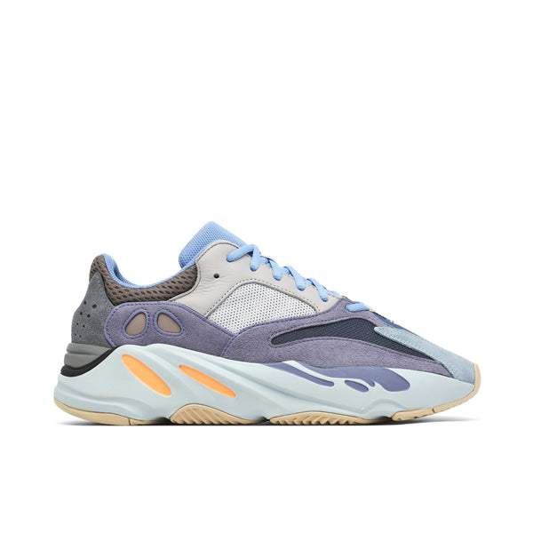YEEZY BOOST 700 CARBON BLUE