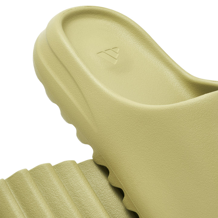 YEEZY SLIDES RESIN 2022/2024