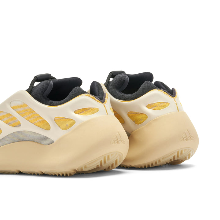 YEEZY BOOST 700 V3 SAFFLOWER