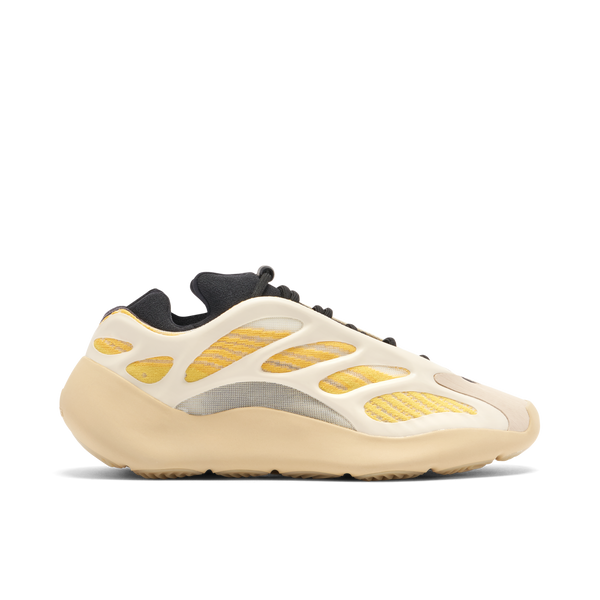YEEZY BOOST 700 V3 SAFFLOWER