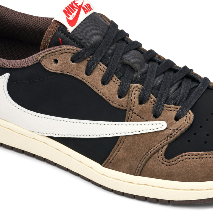 NIKE AIR JORDAN 1 LOW X TRAVIS SCOTT CACTUS JACK