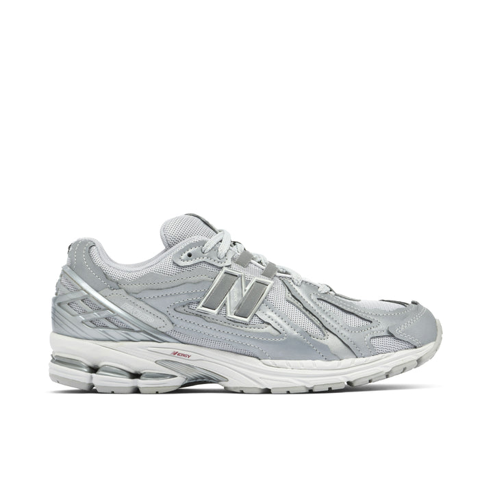 NEW BALANCE 1906D PROTECTION PACK SILVER METALLIC