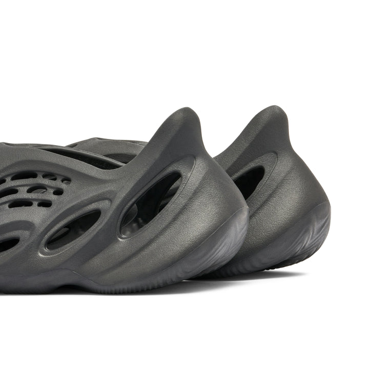 YEEZY FOAM RUNNER ONYX