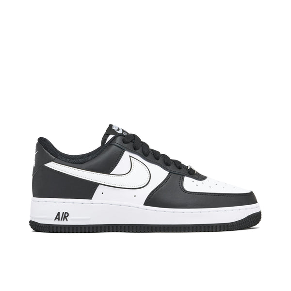 NIKE AIR FORCE 1 07 LOW WHITE SWOOSH PANDA
