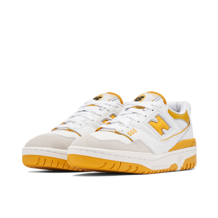 NEW BALANCE 550 SEA SALT VARSITY GOLD