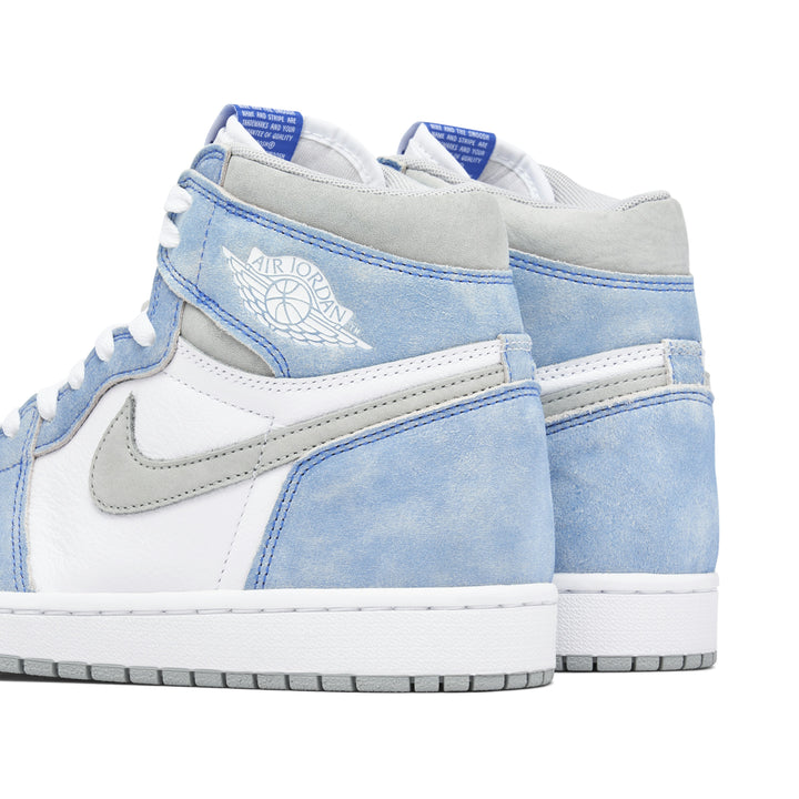 AIR JORDAN 1 RETRO HIGH OG HYPER ROYAL