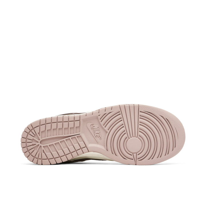 NIKE DUNK LOW DIFFUSED TAUPE WOMENS