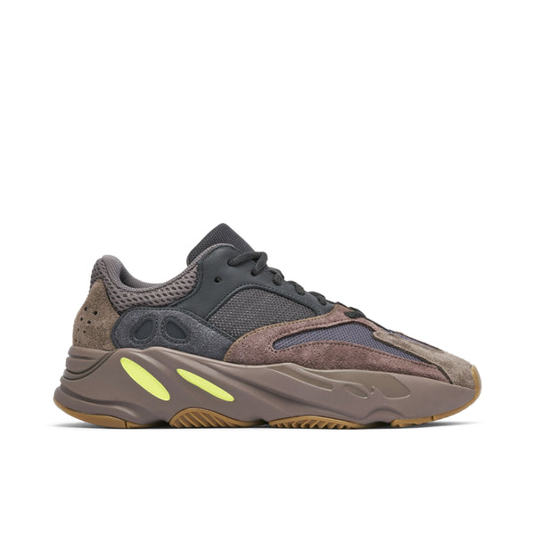 YEEZY BOOST 700 MAUVE