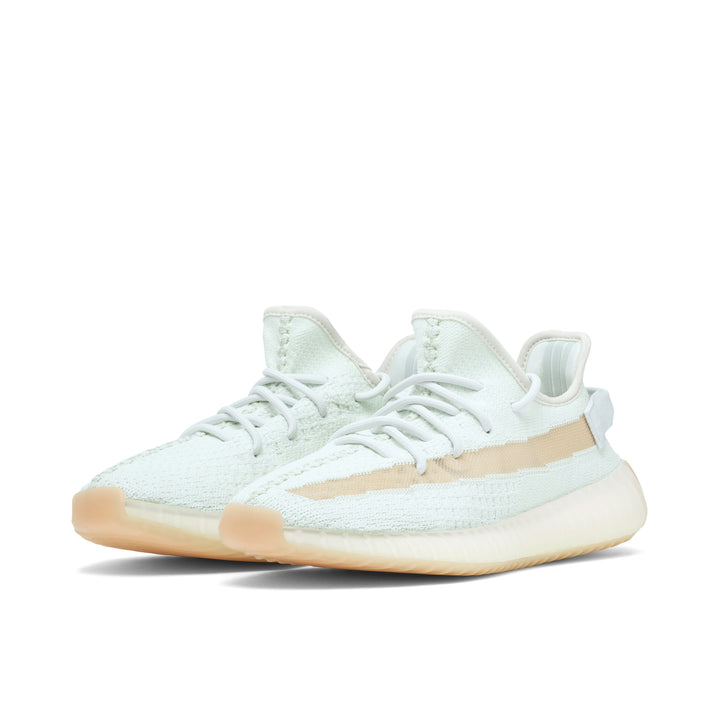 YEEZY BOOST 350 V2 HYPERSPACE