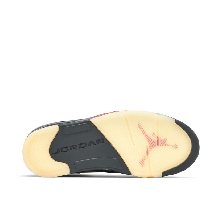 AIR JORDAN 5 GORE-TEX OFF NOIR WOMENS