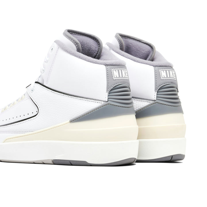 AIR JORDAN 2 CEMENT GREY
