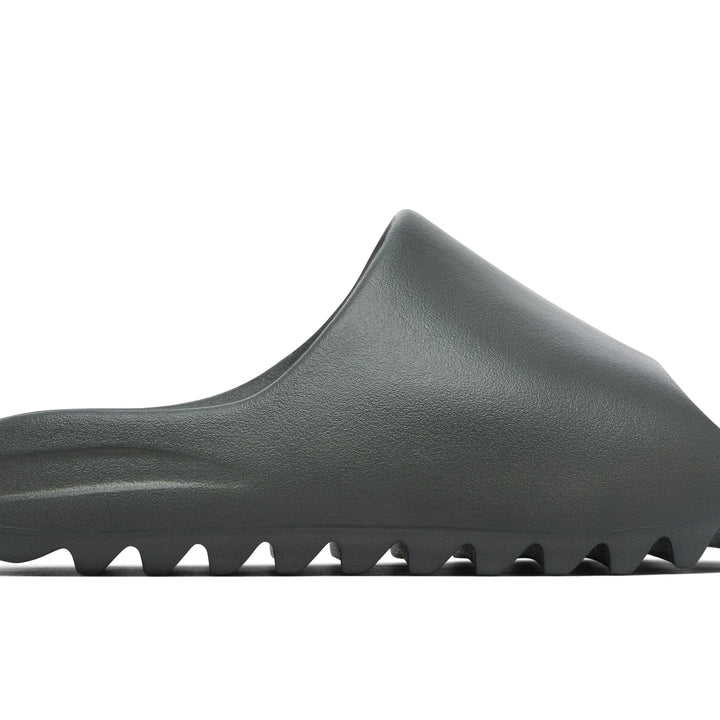 YEEZY SLIDES DARK ONYX