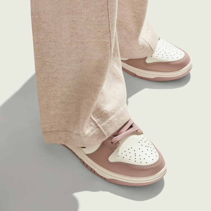 NIKE DUNK LOW DIFFUSED TAUPE WOMENS