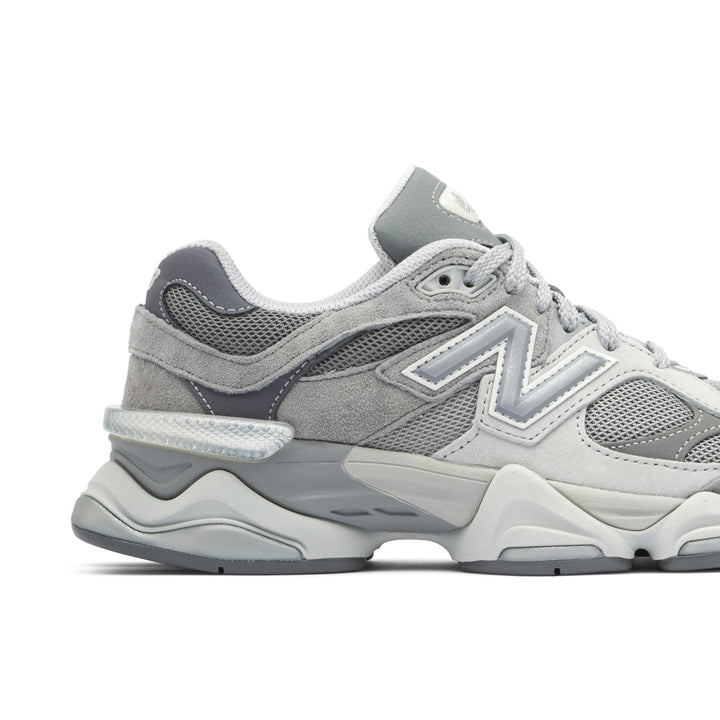 NEW BALANCE 9060 SHADOW GREY